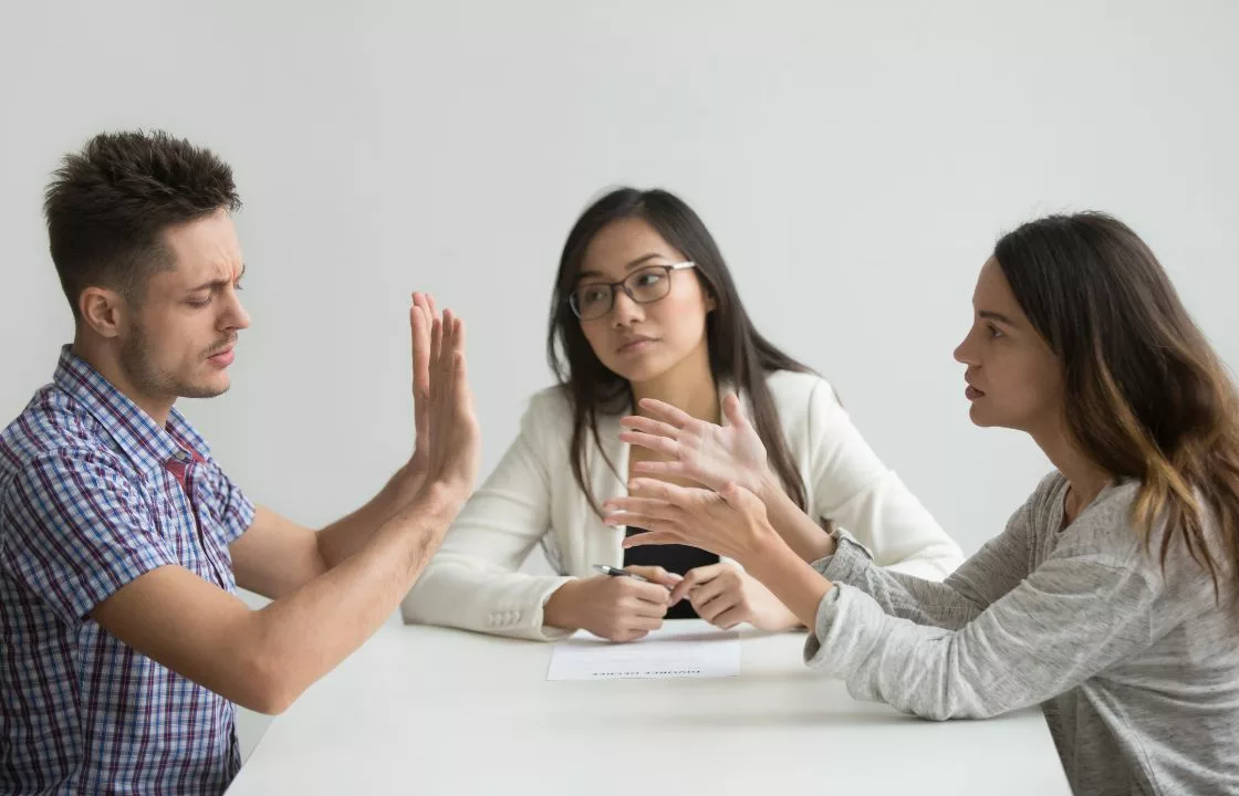 Image of couple arguing in family mediation Cheshire